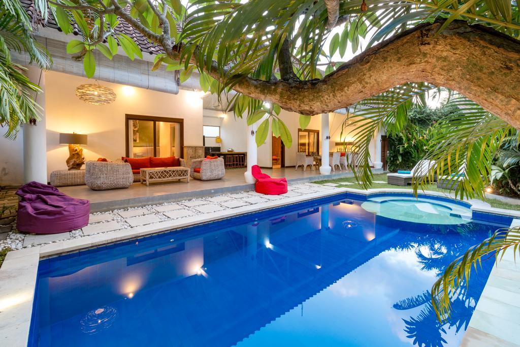 Villa Camelia Seminyak Kültér fotó